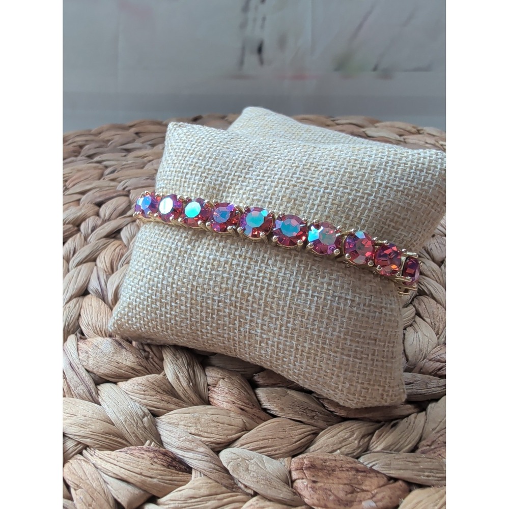 Park Lane Iridescent Coral Impression Bracelet Gold Tone NWT